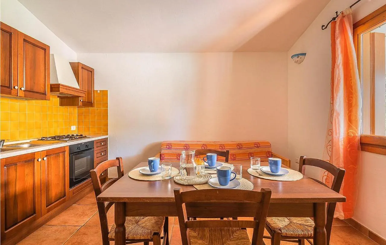Trilo 6 Apartment Budoni